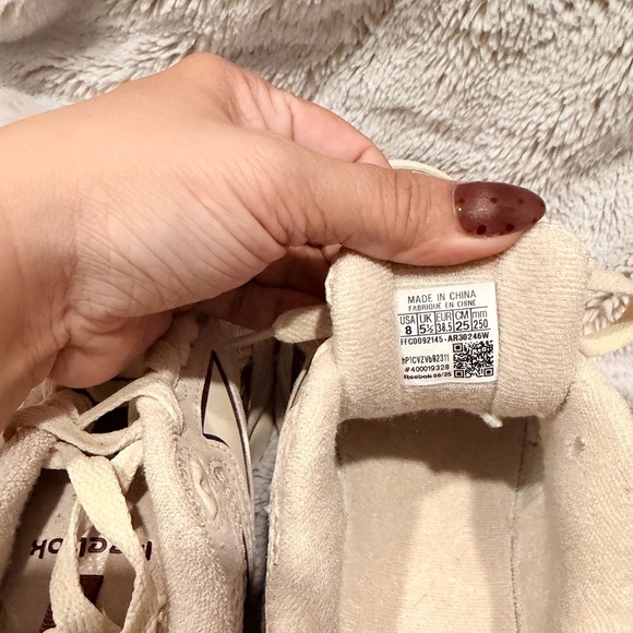 Reebok Women's Beige and Maroon Sneakers - Picture 4 of 4